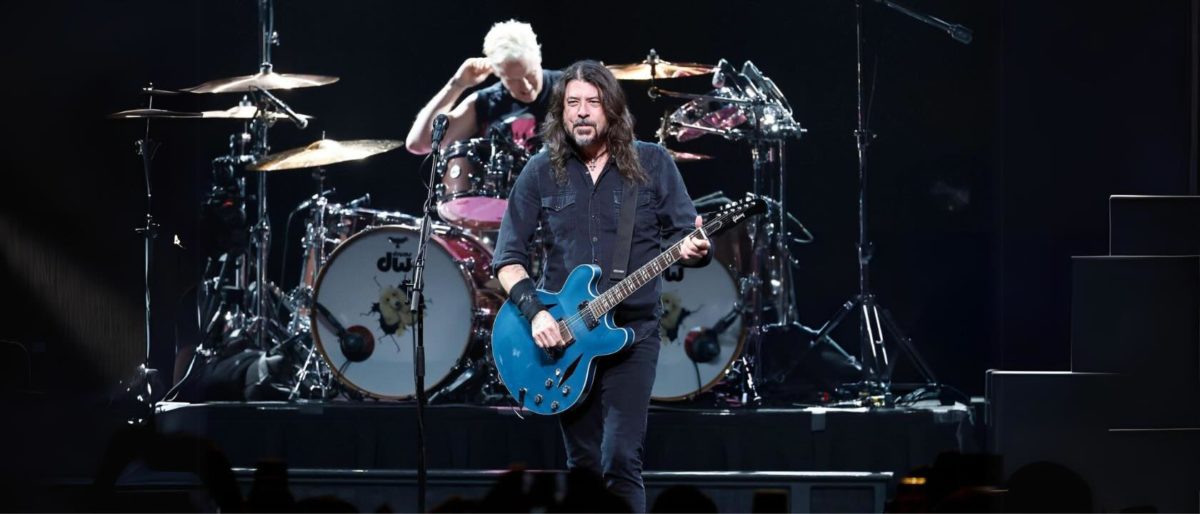 Foo Fighters on Stage