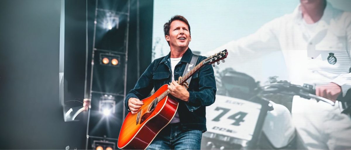 James Blunt on Stage