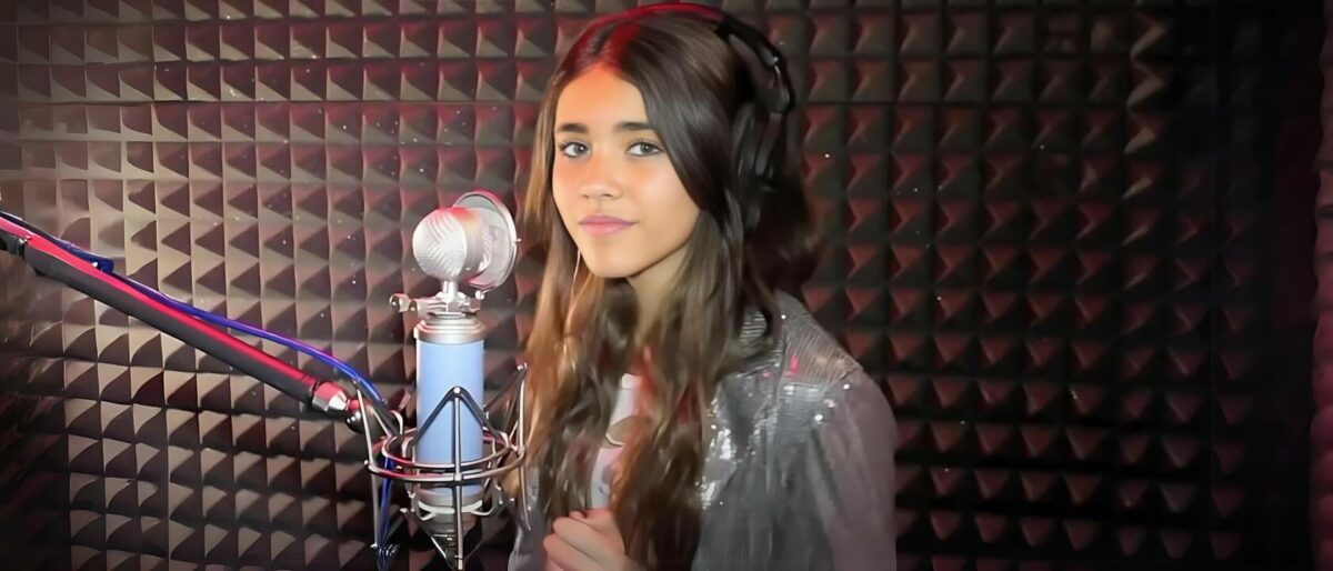 Madison Beer Beginning