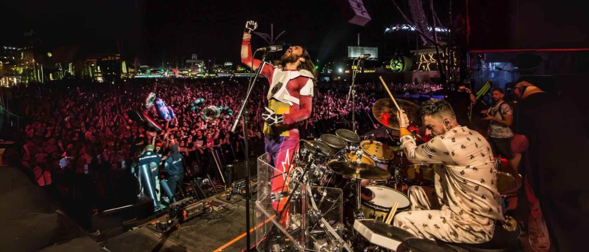 Thirty Seconds to Mars on Stage