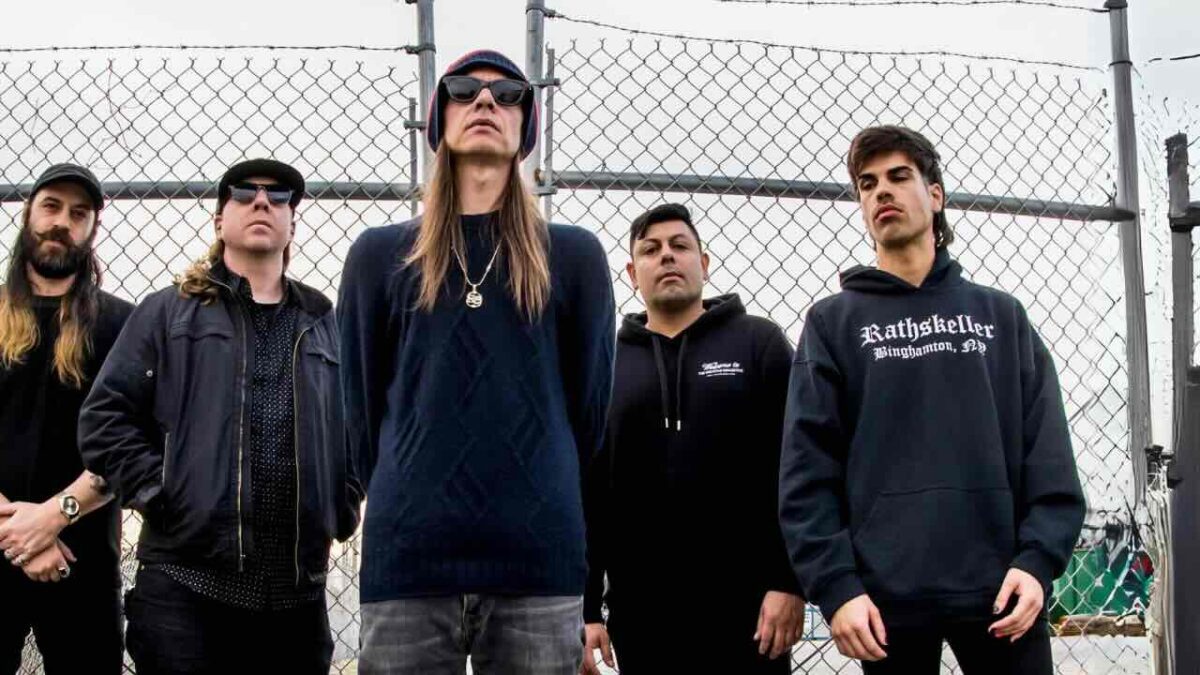 Red Jumpsuit Apparatus