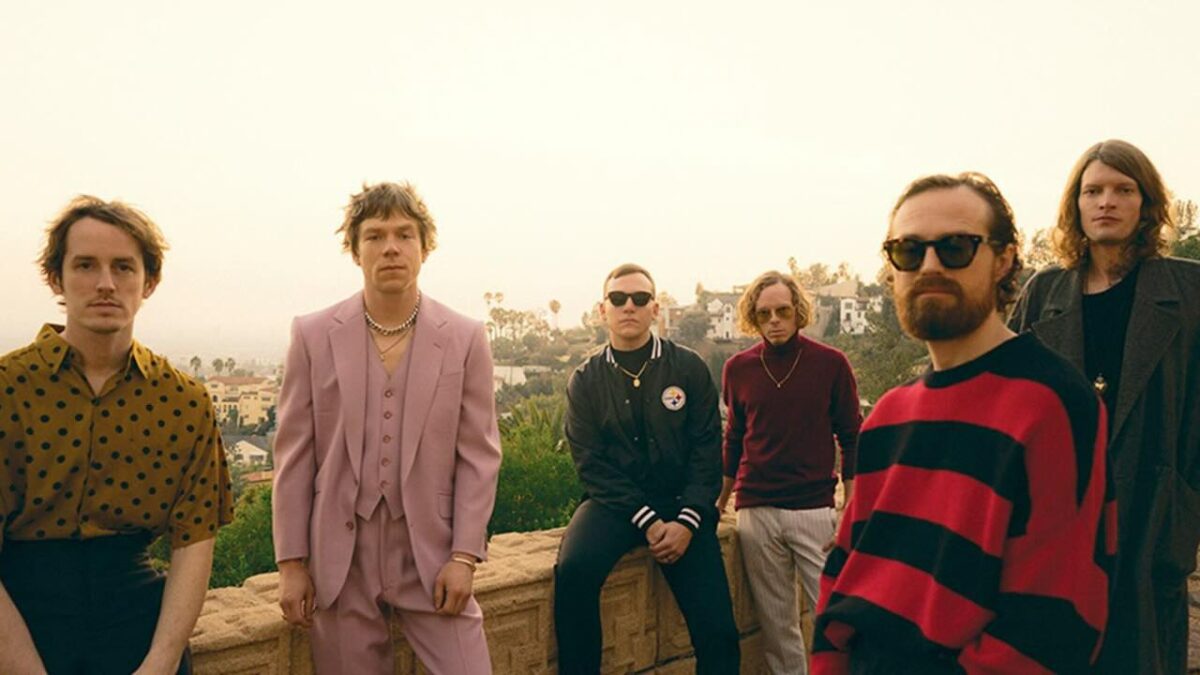 Cage the Elephant