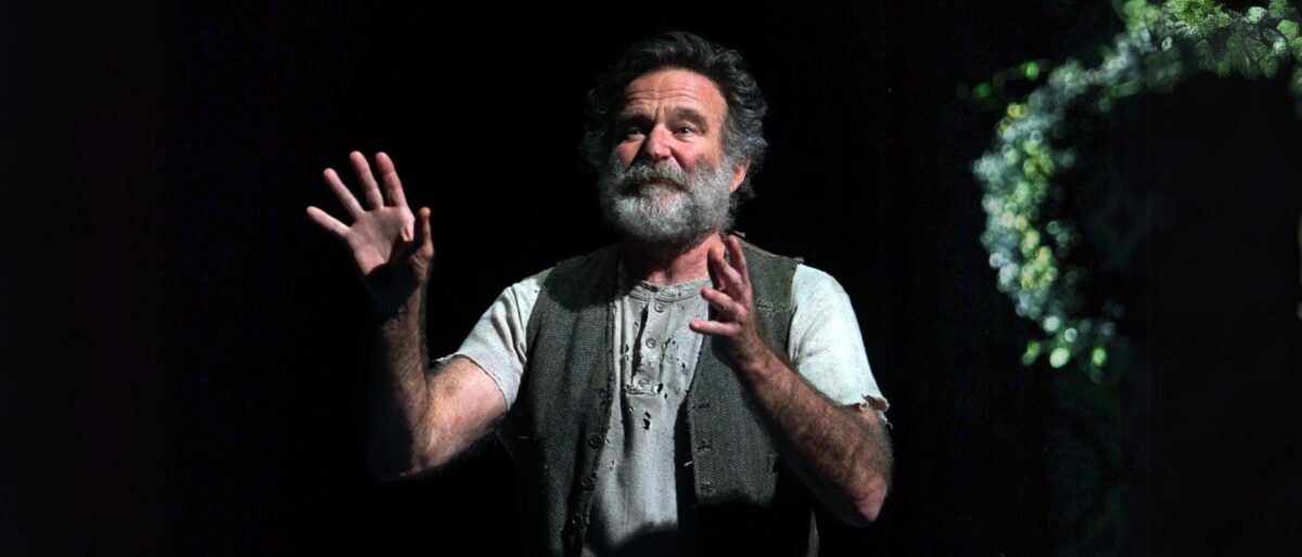 Robin Williams From Clubs to Bengal Tiger at the Baghdad Zoo