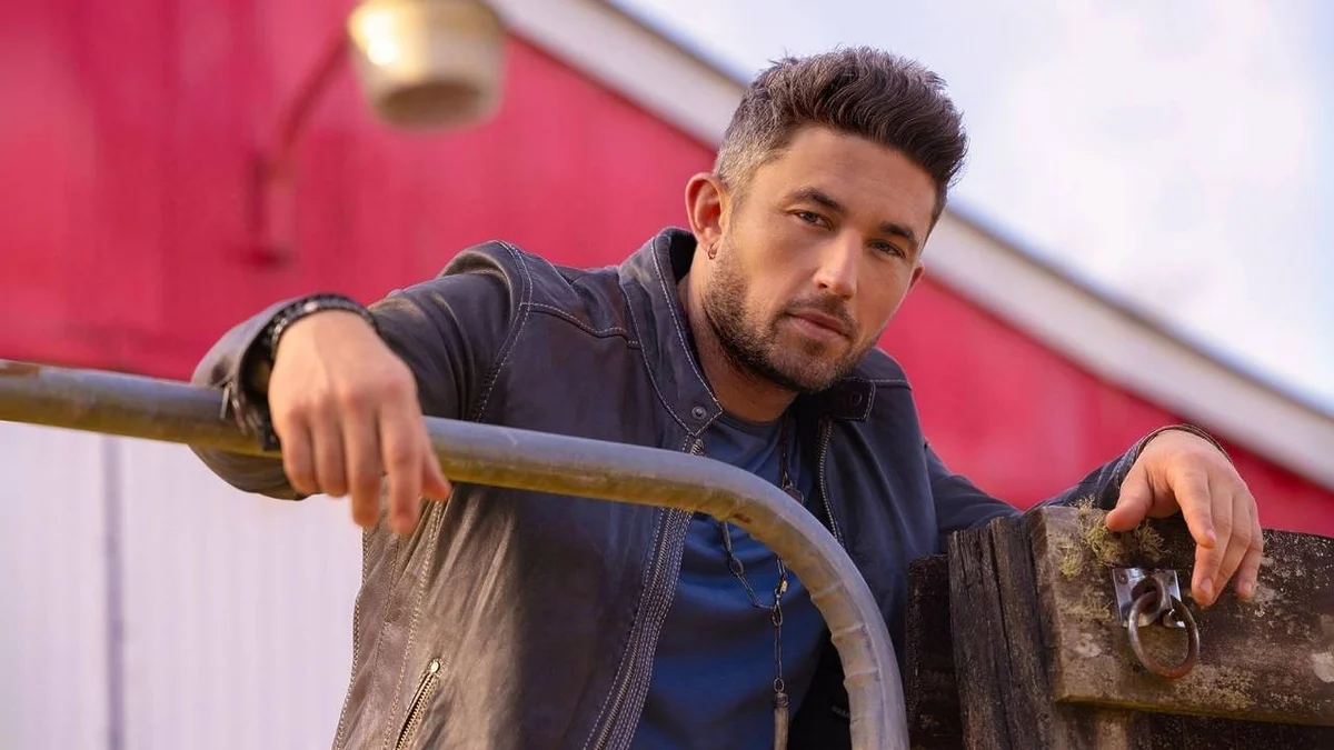 Michael Ray
