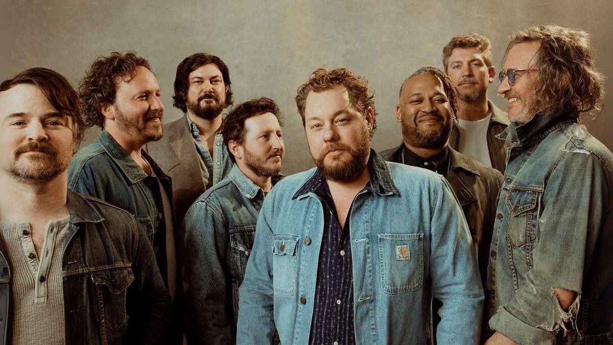 Nathaniel Rateliff and The Night Sweats