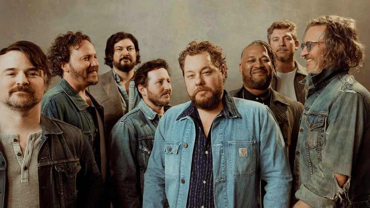 Nathaniel Rateliff and The Night Sweats